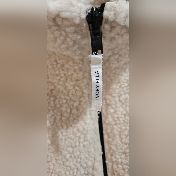 NWT Ivory Ella sherpa bomber iacket - Picture 7 of 11